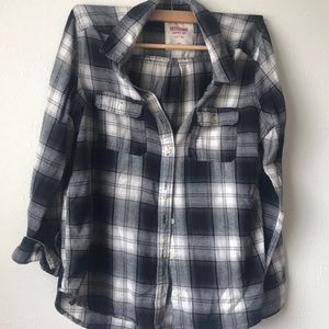 Mossimo black and white plaid flannel